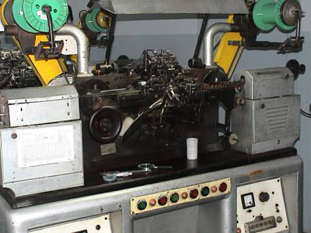 Lead in wire manufacturing machine