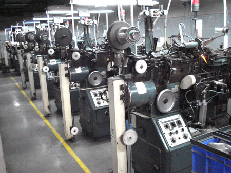 Lead in wire manufacturing machine